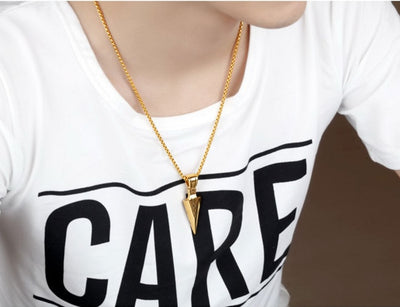 Spear necklace