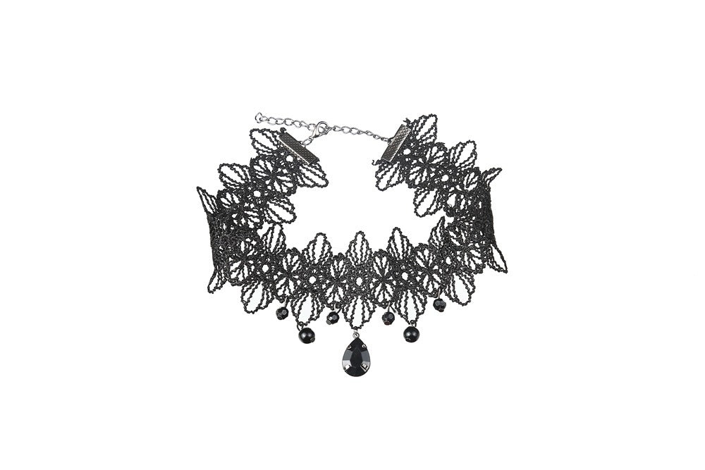 Lace necklace