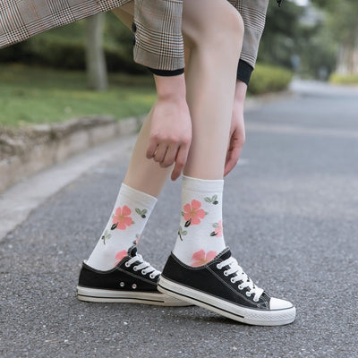Breathable Sweet Women's Mid-calf Socks Casual Socks