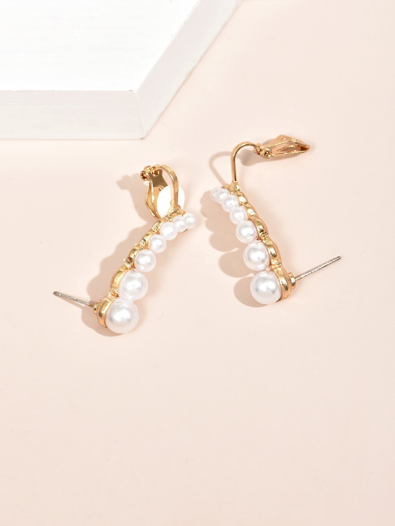 Women's Fashion Earrings Cold Wind Earrings